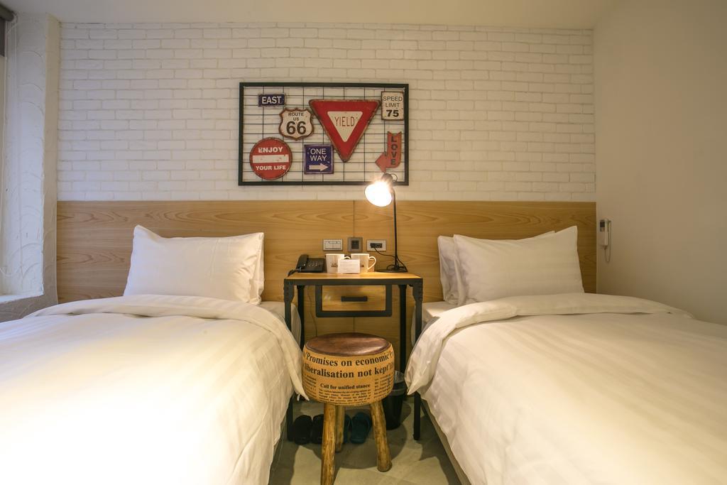 เหรอ-เฉิง โฮเต็ล Hotel ไทเป ภายนอก รูปภาพ