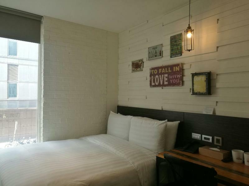 เหรอ-เฉิง โฮเต็ล Hotel ไทเป ภายนอก รูปภาพ